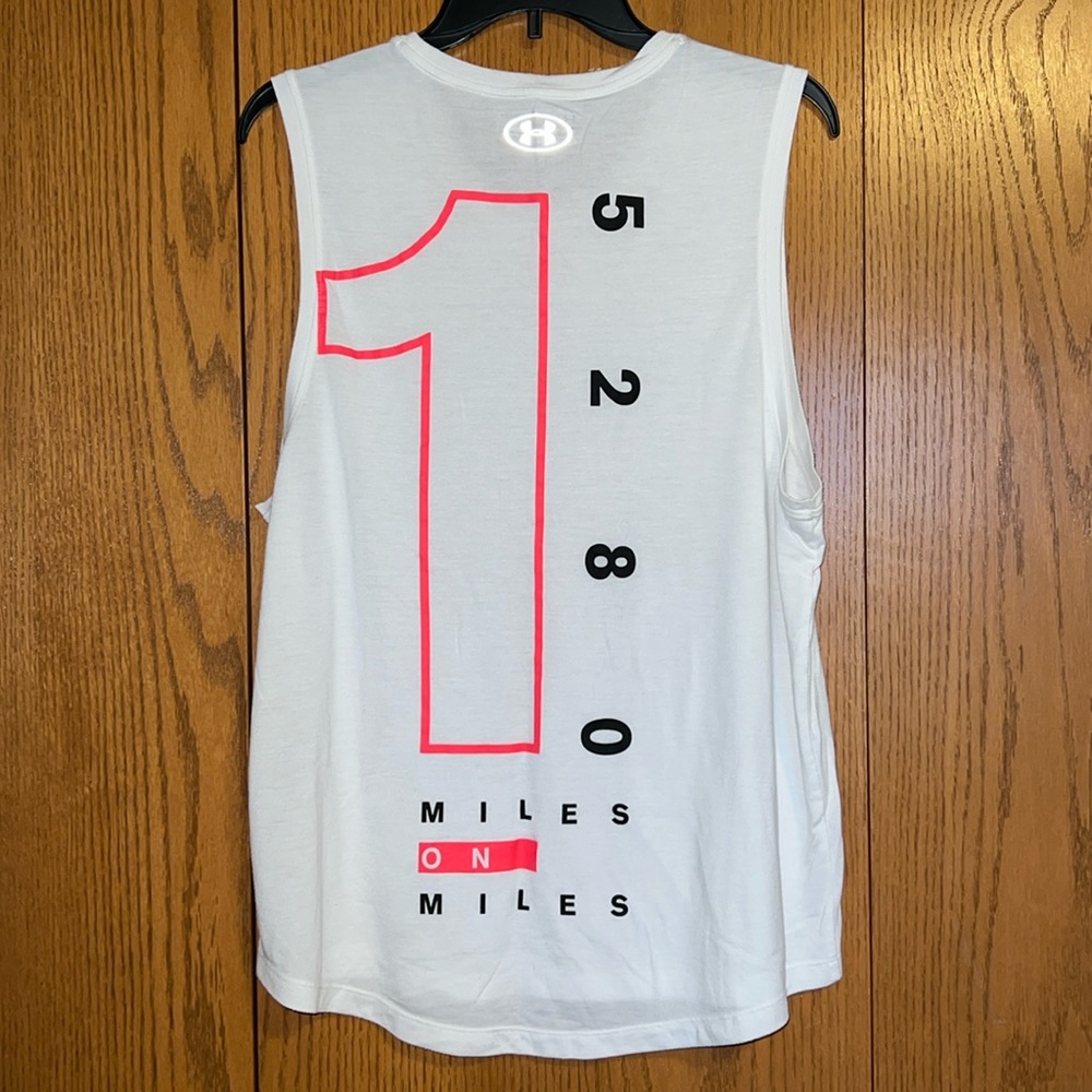 Under Armour tank